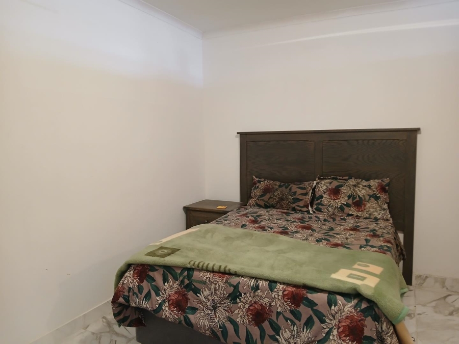 To Let 1 Bedroom Property for Rent in Woodstock Western Cape